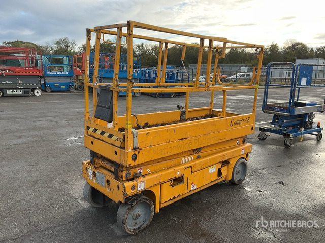 2014 Haulotte COMPACT8 Electric Scissor Lift - Ножничный подъемник: фото 1 2014 Haulotte COMPACT8 Electric Scissor Lift - Ножничный подъемник: фото 1