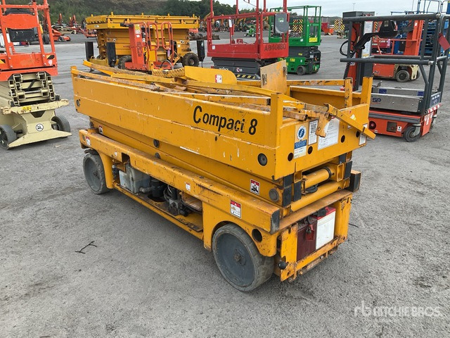2015 Haulotte Compact 8 Electric (Inoperable) Scissor Lift - Ножничный подъемник: фото 3 2015 Haulotte Compact 8 Electric (Inoperable) Scissor Lift - Ножничный подъемник: фото 3