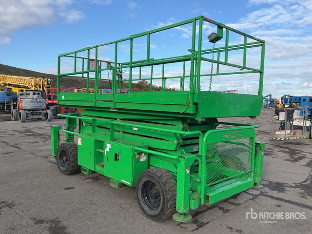 2015 Skyjack SJ9241 4x4 Diesel Scissor Lift - Ножничный подъемник: фото 4 2015 Skyjack SJ9241 4x4 Diesel Scissor Lift - Ножничный подъемник: фото 4
