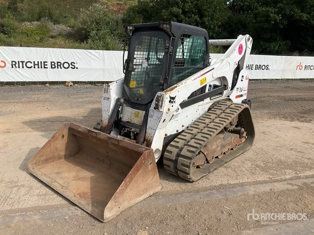2019 Bobcat T870 Two-Speed High Flow Tracked Skid Steer Loader - Мини-погрузчик с бортовым поворотом: фото 1 2019 Bobcat T870 Two-Speed High Flow Tracked Skid Steer Loader - Мини-погрузчик с бортовым поворотом: фото 1