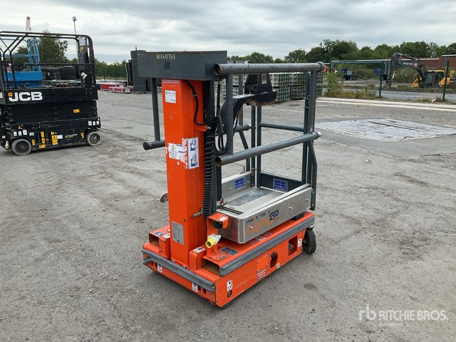 2020 Power Tower Nano SP Plus Vertical Mast Lift - Вертикальный мачтовый подъемник: фото 3 2020 Power Tower Nano SP Plus Vertical Mast Lift - Вертикальный мачтовый подъемник: фото 3