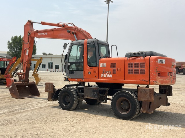 2005 Hitachi ZX210W - Колёсный экскаватор: фото 3 2005 Hitachi ZX210W - Колёсный экскаватор: фото 3