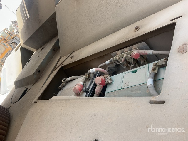 2007 Grove RT700E 55 ton 4x4x4 (Inoperable) Rough Terrain Crane - Короткобазный кран: фото 5 2007 Grove RT700E 55 ton 4x4x4 (Inoperable) Rough Terrain Crane - Короткобазный кран: фото 5