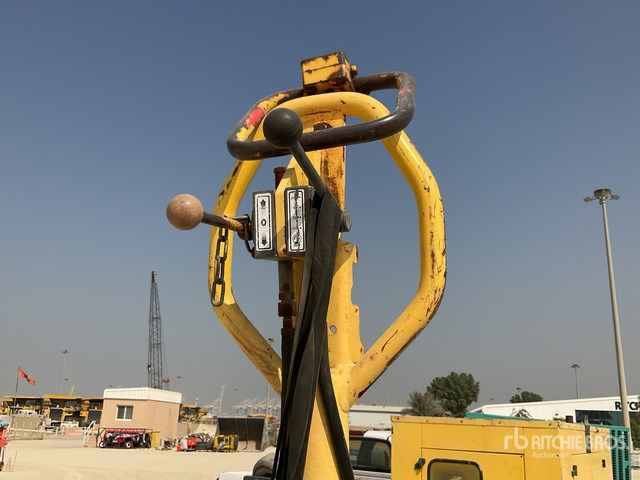 2008 Bomag BW75S-2 Walk Behind Roller - Каток тротуарный: фото 5 2008 Bomag BW75S-2 Walk Behind Roller - Каток тротуарный: фото 5