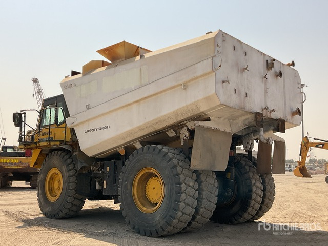 2010 Komatsu HD465-7R 50000 L Water Wagon - Карьерный самосвал: фото 3 2010 Komatsu HD465-7R 50000 L Water Wagon - Карьерный самосвал: фото 3