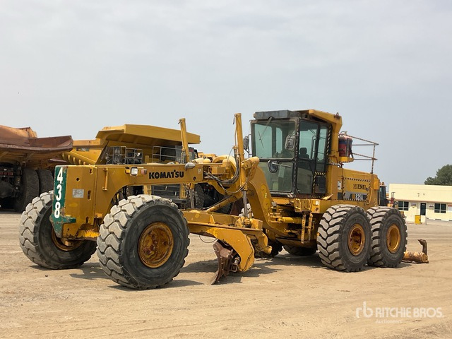 2011 Komatsu GD825A-2 - Грейдер: фото 1 2011 Komatsu GD825A-2 - Грейдер: фото 1