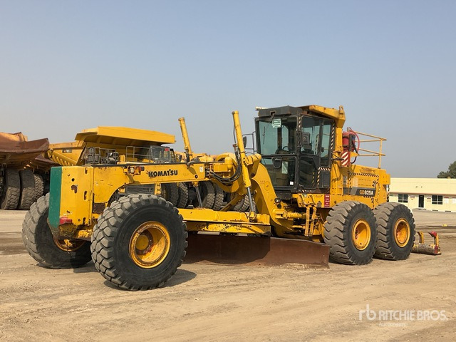 2011 Komatsu GD825A-2 - Грейдер: фото 1 2011 Komatsu GD825A-2 - Грейдер: фото 1