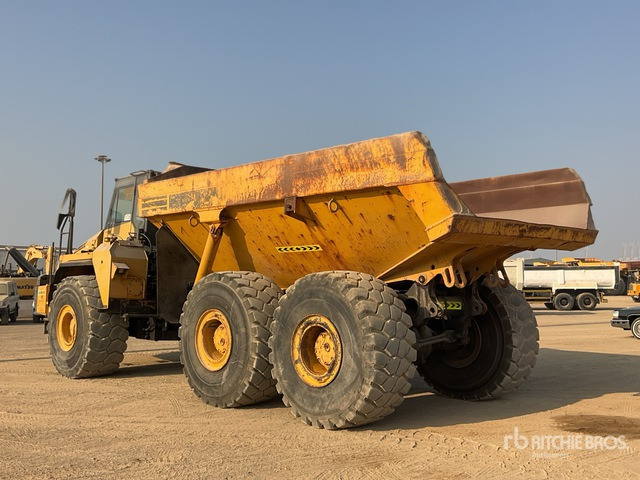 2011 Komatsu HM400-2R Articulated Dump Truck - Сочленённый самосвал: фото 2 2011 Komatsu HM400-2R Articulated Dump Truck - Сочленённый самосвал: фото 2