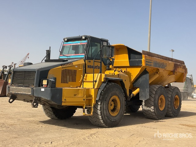 2011 Komatsu HM400-2R Articulated Dump Truck - Сочленённый самосвал: фото 1 2011 Komatsu HM400-2R Articulated Dump Truck - Сочленённый самосвал: фото 1