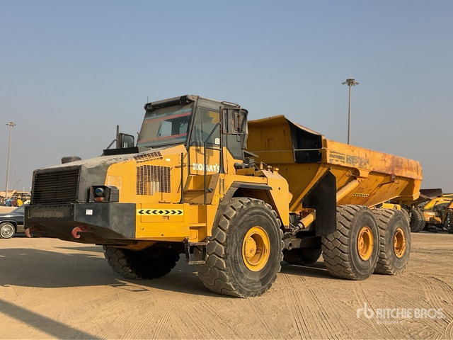 2011 Komatsu HM400-2R Articulated Dump Truck - Сочленённый самосвал: фото 1 2011 Komatsu HM400-2R Articulated Dump Truck - Сочленённый самосвал: фото 1