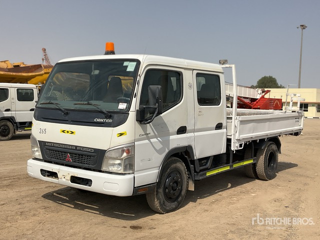 2014 Mitsubishi 4x2 Crew Cab Flatbed Truck - Грузовик бортовой/ Платформа: фото 1 2014 Mitsubishi 4x2 Crew Cab Flatbed Truck - Грузовик бортовой/ Платформа: фото 1