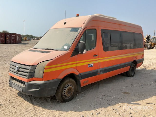 2014 Volkswagen Crafter 4x2 18-Seat Mini (Inoperable) Bus - Микроавтобус, Пассажирский фургон: фото 1 2014 Volkswagen Crafter 4x2 18-Seat Mini (Inoperable) Bus - Микроавтобус, Пассажирский фургон: фото 1