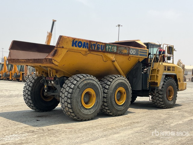 2015 Komatsu HM400-3 - Сочленённый самосвал: фото 3 2015 Komatsu HM400-3 - Сочленённый самосвал: фото 3