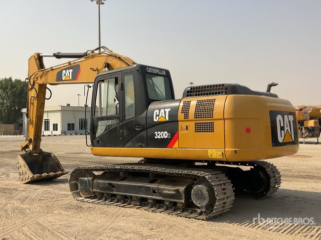 2018 Cat 320D2 - Гусеничный экскаватор: фото 3 2018 Cat 320D2 - Гусеничный экскаватор: фото 3