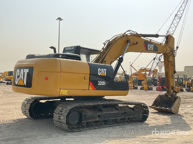 2018 Cat 320D2 - Гусеничный экскаватор: фото 4 2018 Cat 320D2 - Гусеничный экскаватор: фото 4