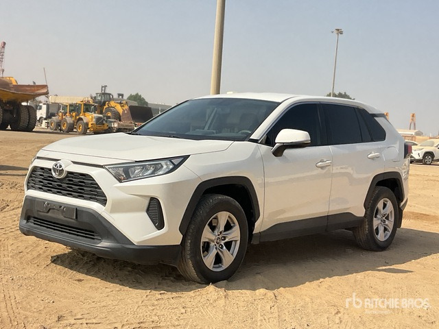 2019 Toyota RAV4 4WD SUV - Внедорожник: фото 1 2019 Toyota RAV4 4WD SUV - Внедорожник: фото 1