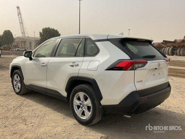 2019 Toyota RAV4 4WD SUV - Внедорожник: фото 5 2019 Toyota RAV4 4WD SUV - Внедорожник: фото 5