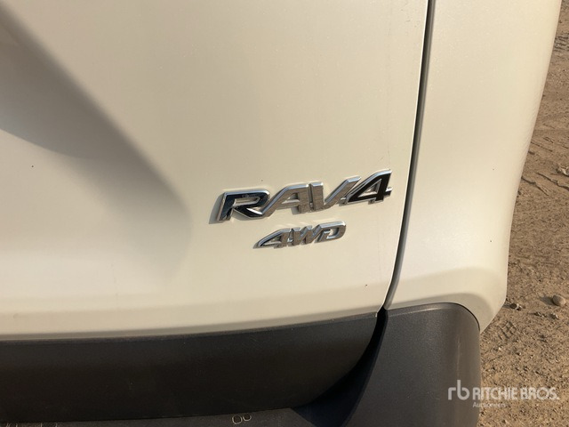 2019 Toyota RAV4 4WD SUV - Внедорожник: фото 4 2019 Toyota RAV4 4WD SUV - Внедорожник: фото 4