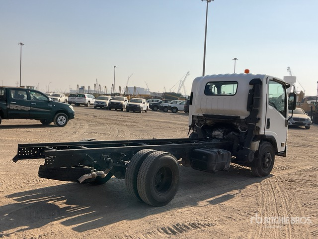 2020 Isuzu Reward NP 4x2 Cab and Chassis - Грузовик-шасси: фото 4 2020 Isuzu Reward NP 4x2 Cab and Chassis - Грузовик-шасси: фото 4