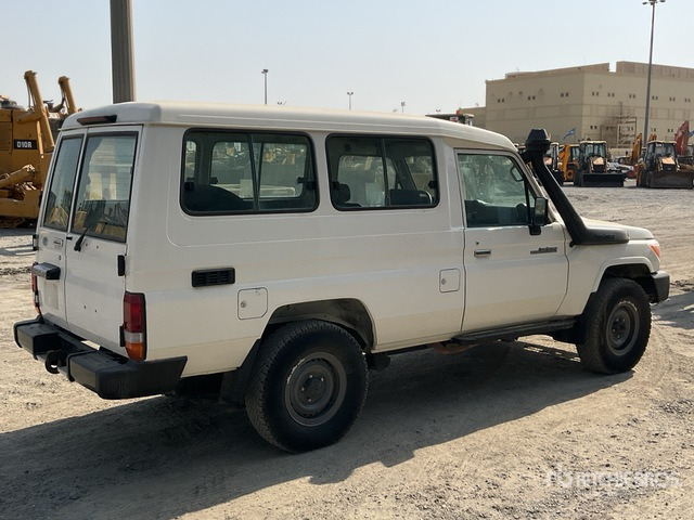 2020 Toyota Land Cruiser 78L 4x4 SUV - Внедорожник: фото 5 2020 Toyota Land Cruiser 78L 4x4 SUV - Внедорожник: фото 5