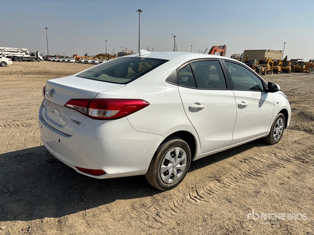 2022 Toyota Yaris Automobile - Легковой автомобиль: фото 3 2022 Toyota Yaris Automobile - Легковой автомобиль: фото 3