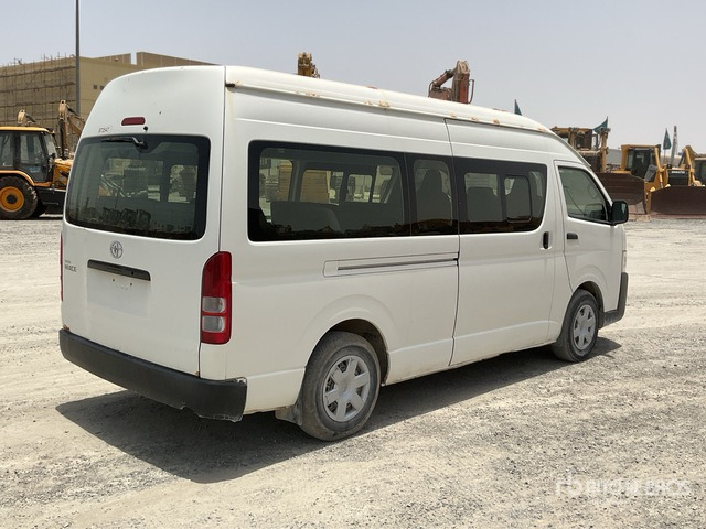 2018 Toyota Hiace High Roof 4x2 16-Seat Mini Bus - Автобус: фото 4 2018 Toyota Hiace High Roof 4x2 16-Seat Mini Bus - Автобус: фото 4