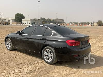 BMW 318I - Легковой автомобиль: фото 2 BMW 318I - Легковой автомобиль: фото 2