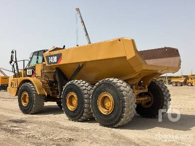 CAT 740B - Сочленённый самосвал: фото 1 CAT 740B - Сочленённый самосвал: фото 1