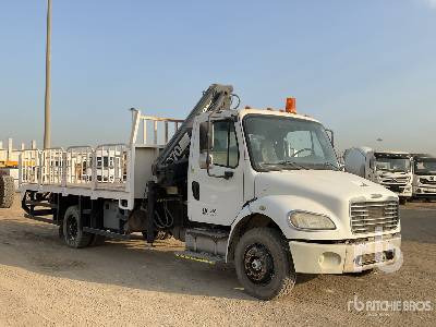 FREIGHTLINER Hiab 070A 4 ton Knuckle Boom on 4x2 - Грузовик бортовой/ Платформа, Автоманипулятор: фото 4 FREIGHTLINER Hiab 070A 4 ton Knuckle Boom on 4x2 - Грузовик бортовой/ Платформа, Автоманипулятор: фото 4