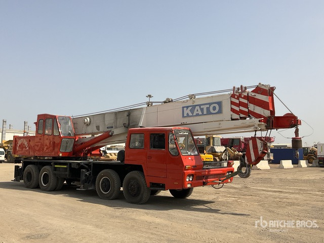 Kato KG51T - Вседорожный кран: фото 1 Kato KG51T - Вседорожный кран: фото 1