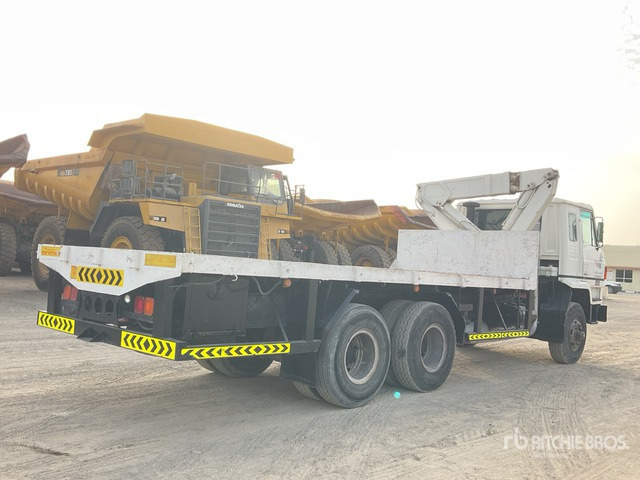 Nissan TF20 - Грузовик бортовой/ Платформа, Автоманипулятор: фото 4 Nissan TF20 - Грузовик бортовой/ Платформа, Автоманипулятор: фото 4