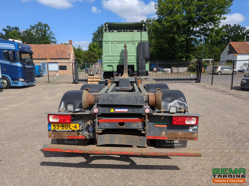DAF XF 440 FAS 6x2 Spacecab Euro6A - HaakarmSysteem 21T - Hiab XR21S63 - Lift-As - Dubbele tanks - Крюковой мультилифт: фото 5 DAF XF 440 FAS 6x2 Spacecab Euro6A - HaakarmSysteem 21T - Hiab XR21S63 - Lift-As - Dubbele tanks - Крюковой мультилифт: фото 5