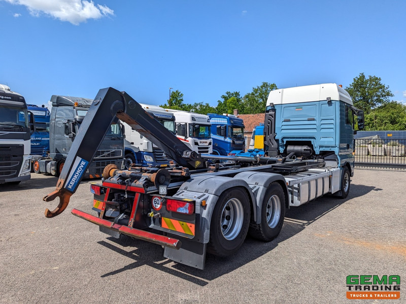 MAN TGX 28.460 6x2 XL Euro6 - Haakarm systeem 20T - Hydrolift HL20-6430 - Lift-As - Vangmuil - Крюковой мультилифт: фото 2 MAN TGX 28.460 6x2 XL Euro6 - Haakarm systeem 20T - Hydrolift HL20-6430 - Lift-As - Vangmuil - Крюковой мультилифт: фото 2