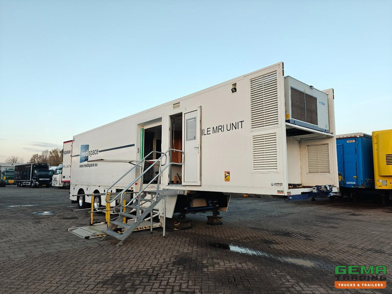 LAMBOO T 02S 2-Assen ROR - Geïsoleerde MedischeTrailer/MobileHome - Brancard/Rolstoel Lift - Airco's - StuurAs - Ex MRI - Полуприцеп: фото 1 LAMBOO T 02S 2-Assen ROR - Geïsoleerde MedischeTrailer/MobileHome - Brancard/Rolstoel Lift - Airco's - StuurAs - Ex MRI - Полуприцеп: фото 1