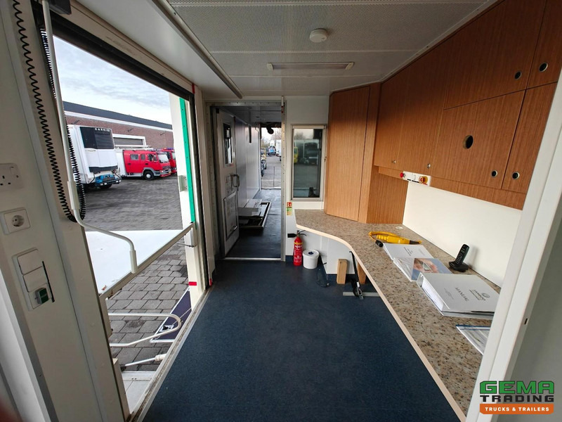 Полуприцеп LAMBOO T 02S 2-Assen ROR - Geïsoleerde MedischeTrailer/MobileHome - Brancard/Rolstoel Lift - Airco's - StuurAs - Ex MRI: фото 6 Полуприцеп LAMBOO T 02S 2-Assen ROR - Geïsoleerde MedischeTrailer/MobileHome - Brancard/Rolstoel Lift - Airco's - StuurAs - Ex MRI: фото 6