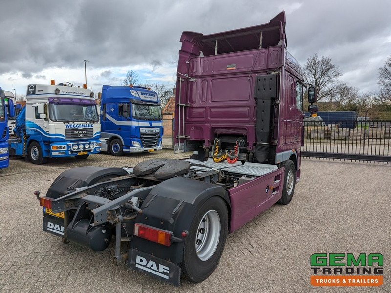 DAF FT XF105.410 4x2 Euro5 FT XF105.410 4x2 SpaceCab Euro5 - Side Skirts - Spare Wheel - Original Holland truck - Тягач: фото 3 DAF FT XF105.410 4x2 Euro5 FT XF105.410 4x2 SpaceCab Euro5 - Side Skirts - Spare Wheel - Original Holland truck - Тягач: фото 3