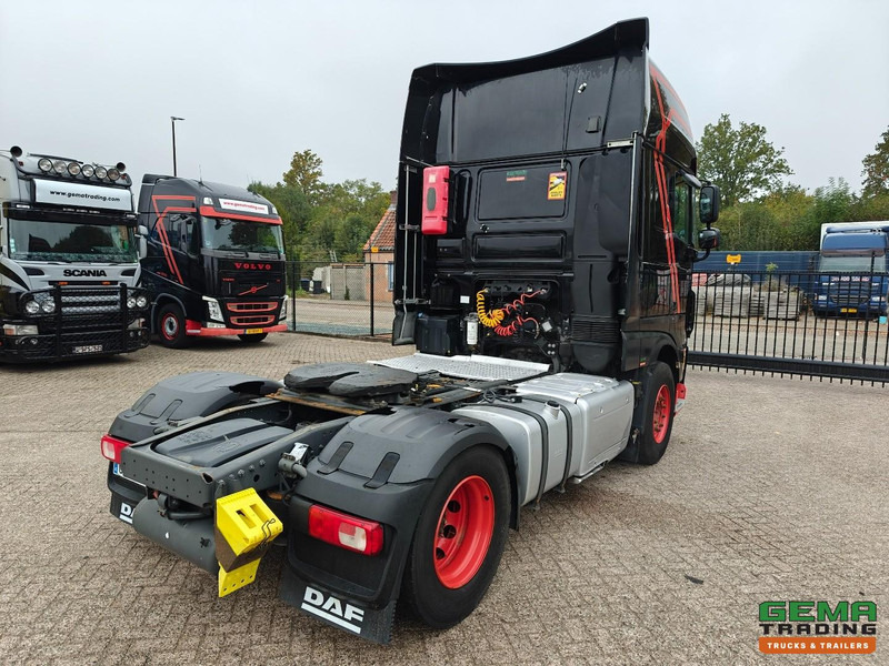 DAF FT XF460 4x2 Superspacecab Euro6A - Retarder - Dubbele Tanks - StandAirco - SMARTTacho V2 - Тягач: фото 3 DAF FT XF460 4x2 Superspacecab Euro6A - Retarder - Dubbele Tanks - StandAirco - SMARTTacho V2 - Тягач: фото 3