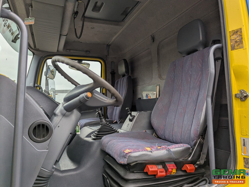 Mercedes-Benz Axor 1828 4x2 Dagcab Euro2 - Handgeschakeld - Reservewiel - Duitse Vrachtwagen - Тягач: фото 5 Mercedes-Benz Axor 1828 4x2 Dagcab Euro2 - Handgeschakeld - Reservewiel - Duitse Vrachtwagen - Тягач: фото 5