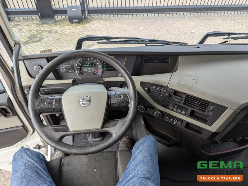 Тягач Volvo FH420 4x2 Euro6 FH420 4x2 Globetrotter Euro6 - XLOW / Mega - VEB+ - Double Tanks - Air Suspension (T1539): фото 14
