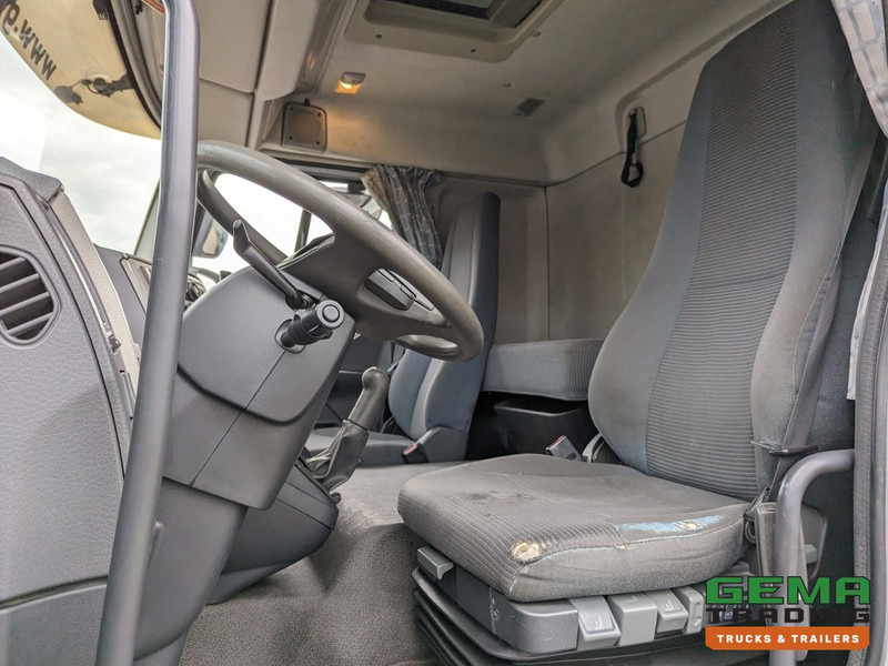 Грузовик с закрытым кузовом Volvo FL280 4x2 SleepCab 16T Euro5 6CIL - 5.60m GeslotenBak + Laadklep 2500KG - Standkachel - Zijdeur - Servicewagen (V758): фото 6