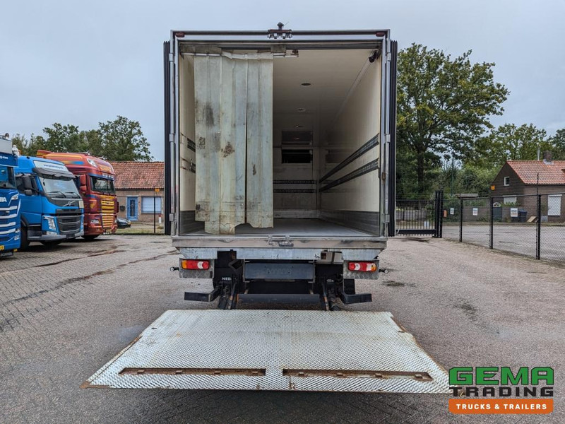 Рефрижератор Volvo FL290 4x2 Dagcab Euro5 18T - Handgeschakeld - Koel-VriesBak 8.40M - Frigo Block - Laadklep 1500KG: фото 9 Рефрижератор Volvo FL290 4x2 Dagcab Euro5 18T - Handgeschakeld - Koel-VriesBak 8.40M - Frigo Block - Laadklep 1500KG: фото 9