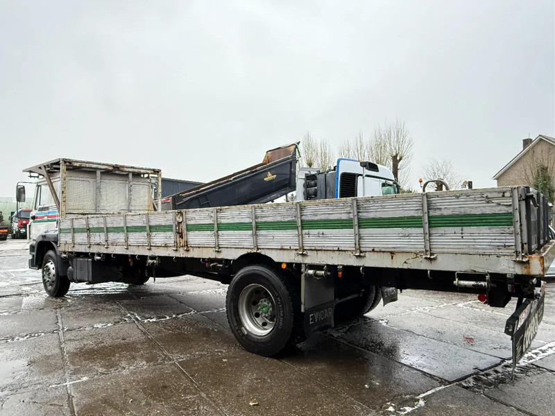 DAF 2300 TURBO w4X2 Platform Spring/Spring ZF Manual Gear *New Condition* - Грузовик бортовой/ Платформа: фото 3 DAF 2300 TURBO w4X2 Platform Spring/Spring ZF Manual Gear *New Condition* - Грузовик бортовой/ Платформа: фото 3