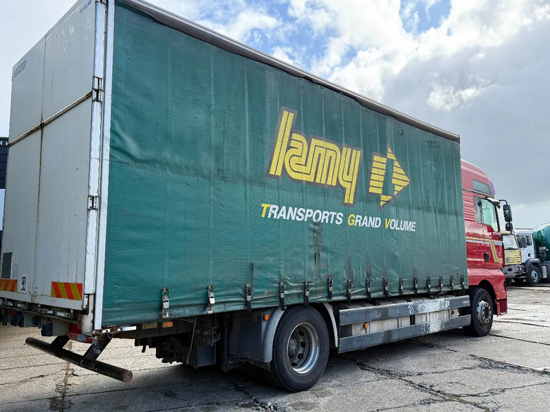 MAN TGA 18.440 4X2 BOX Spring/Air EURO3 Retarder ZF Manual - Грузовик с закрытым кузовом: фото 4 MAN TGA 18.440 4X2 BOX Spring/Air EURO3 Retarder ZF Manual - Грузовик с закрытым кузовом: фото 4