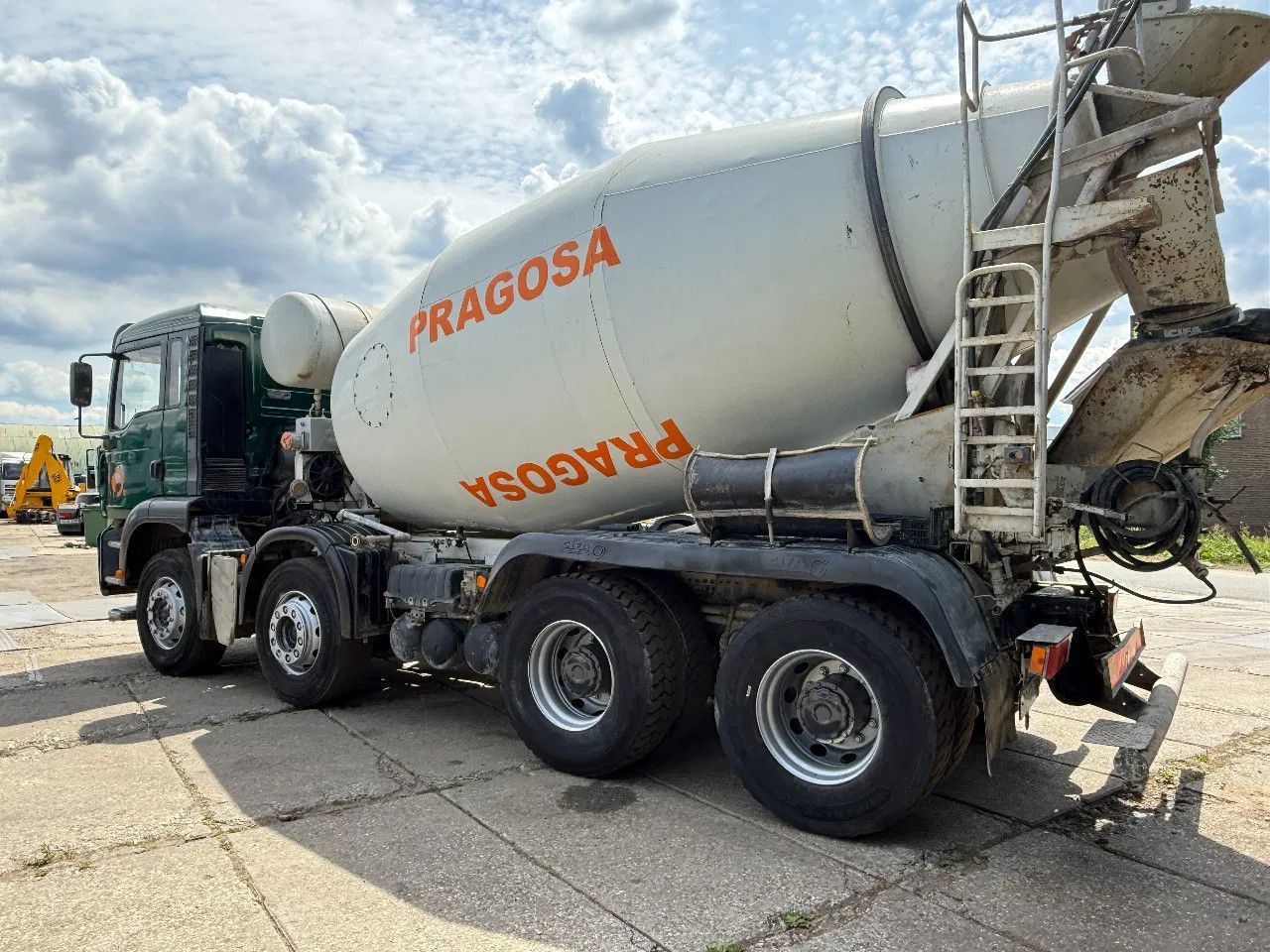 MAN TGA 35.360 8X4 CIFA Beton Mixer Spring/Spring ZF - Автобетоносмеситель: фото 3 MAN TGA 35.360 8X4 CIFA Beton Mixer Spring/Spring ZF - Автобетоносмеситель: фото 3