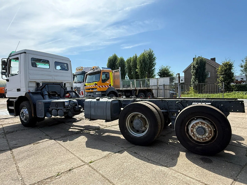 Mercedes-Benz Actros 2540 V6 6X2 Chassis Spring/Air Manual gearbox - Грузовик-шасси: фото 5 Mercedes-Benz Actros 2540 V6 6X2 Chassis Spring/Air Manual gearbox - Грузовик-шасси: фото 5