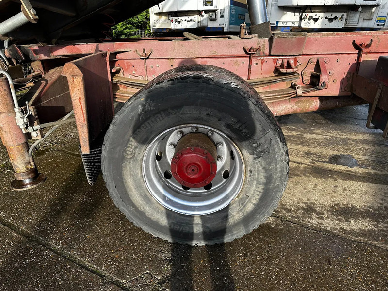 Самосвал, Автоманипулятор Mercedes-Benz SK 1935 V8 4X2 Tipper Spring/Spring AMCO V825 9T Crane: фото 10