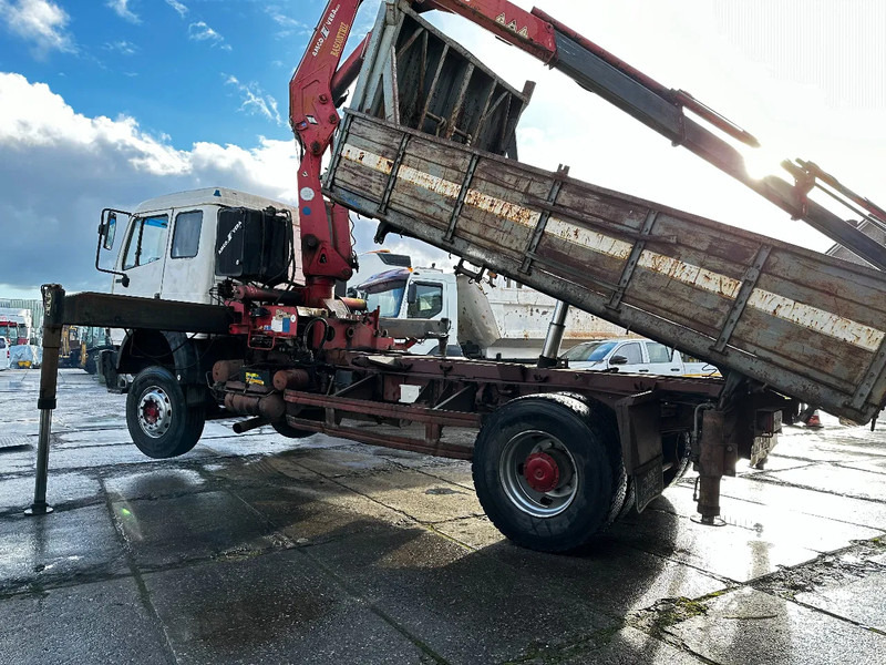 Самосвал, Автоманипулятор Mercedes-Benz SK 1935 V8 4X2 Tipper Spring/Spring AMCO V825 9T Crane: фото 17