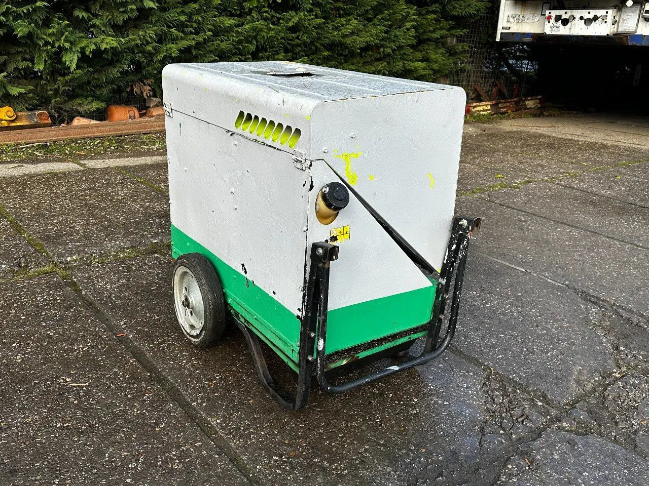 Pramac P6000S2 6KVA Generator Pramac P6000S2 6KVA Generator - Электрогенератор: фото 2 Pramac P6000S2 6KVA Generator Pramac P6000S2 6KVA Generator - Электрогенератор: фото 2