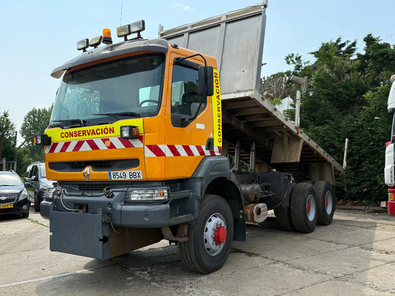Renault Kerax 400 6X6 Tipper Spring/spring ZF Man Gear EURO 2 - Самосвал: фото 2 Renault Kerax 400 6X6 Tipper Spring/spring ZF Man Gear EURO 2 - Самосвал: фото 2