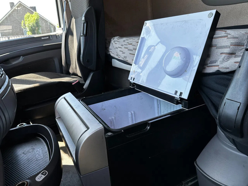 Тягач DAF XF 460 4X2 Tractor-unit Spring/Air ACC Retarder EURO6: фото 8 Тягач DAF XF 460 4X2 Tractor-unit Spring/Air ACC Retarder EURO6: фото 8